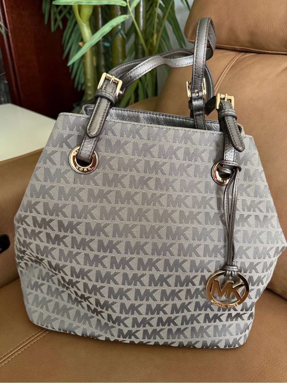 Michael Kors Silver Gray Jet Set “Grab Bag” canvas with leather trim